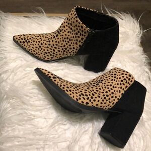 Women black/leopard animal print ankle boots size 8.5 (new without box)